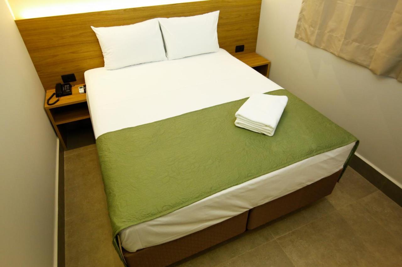 Neo Park Hotel Маринга Экстерьер фото